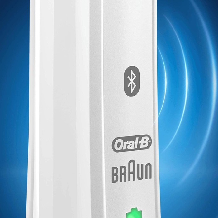 Oral B Smart 4 4000N, Rechargeable Toothbrush with Bluetooth connectivity